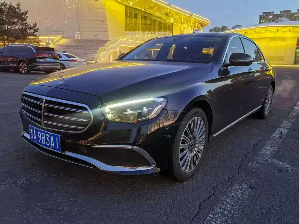 Mercedes-Benz E-Class 2023 из CN, фото 1