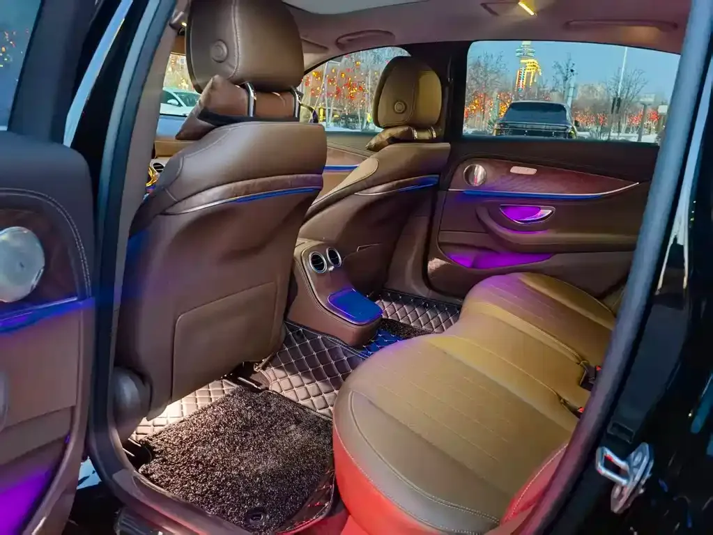Mercedes-Benz E-Class 2023 из CN, фото 3