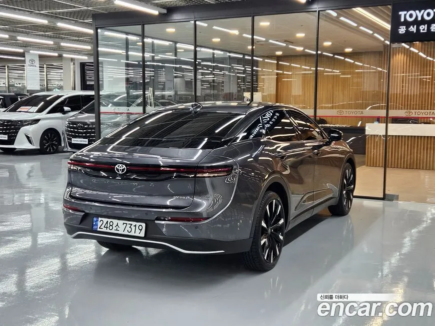 Toyota Crown 2023 из KR, фото 2