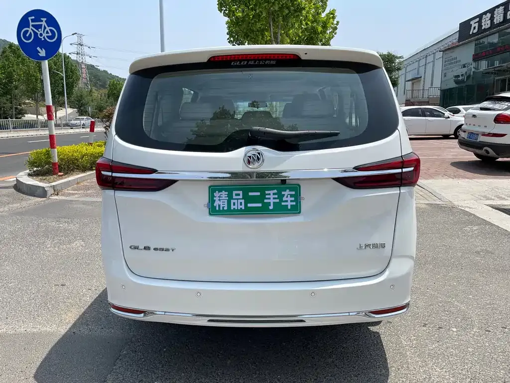 Buick GL8 2021 из CN, фото 6