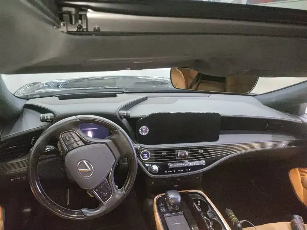 Lexus LS 2022 из CN, фото 6