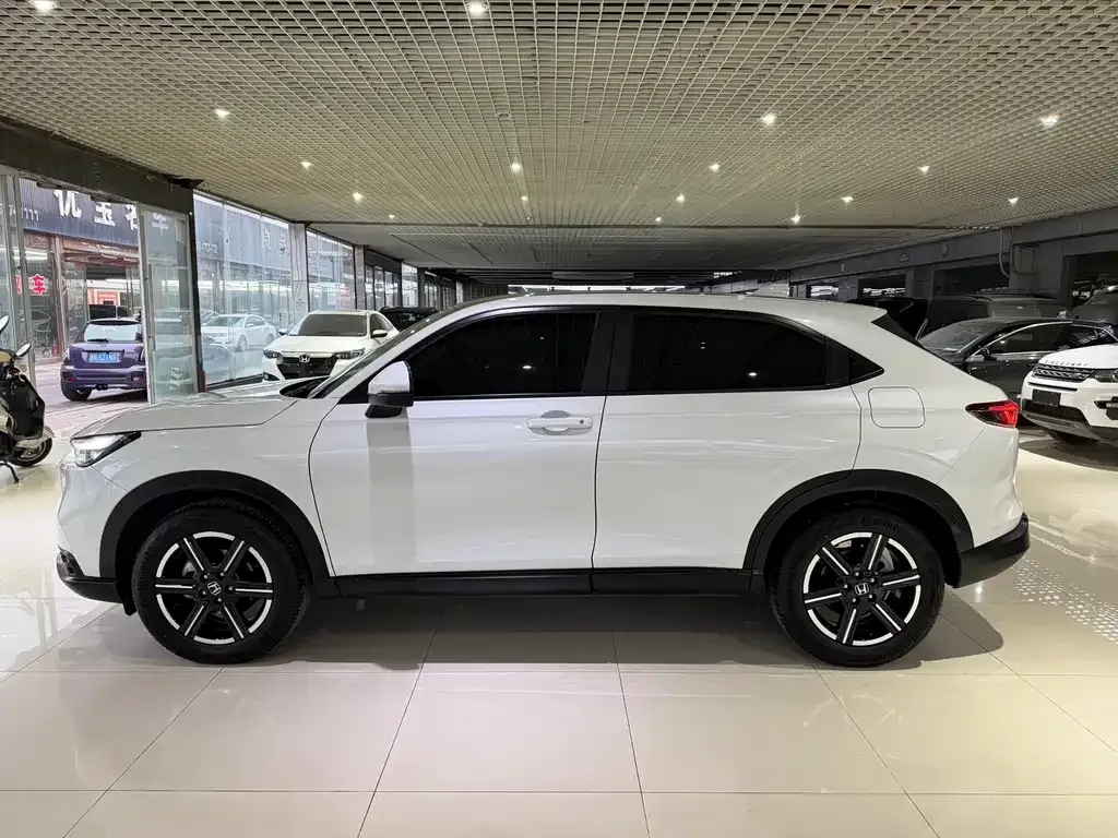 Honda Vezel 2023 из CN, фото 9