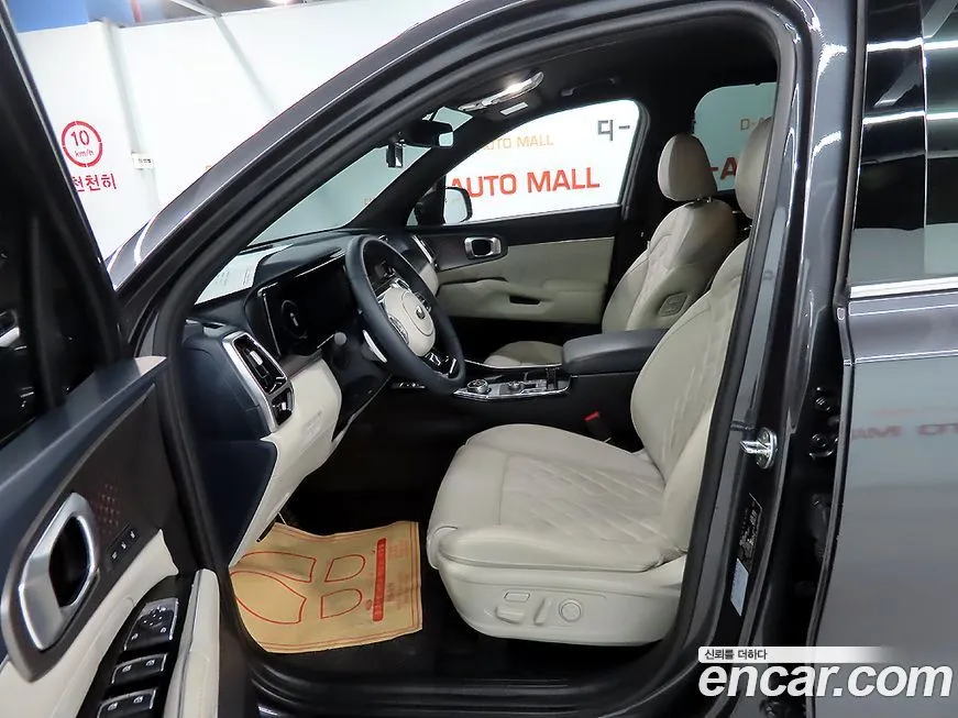 Kia Sorento — фото 9