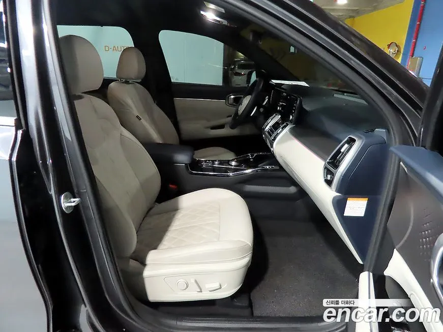 Kia Sorento — фото 5