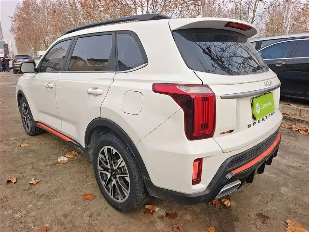 Kia Sportage — фото 9