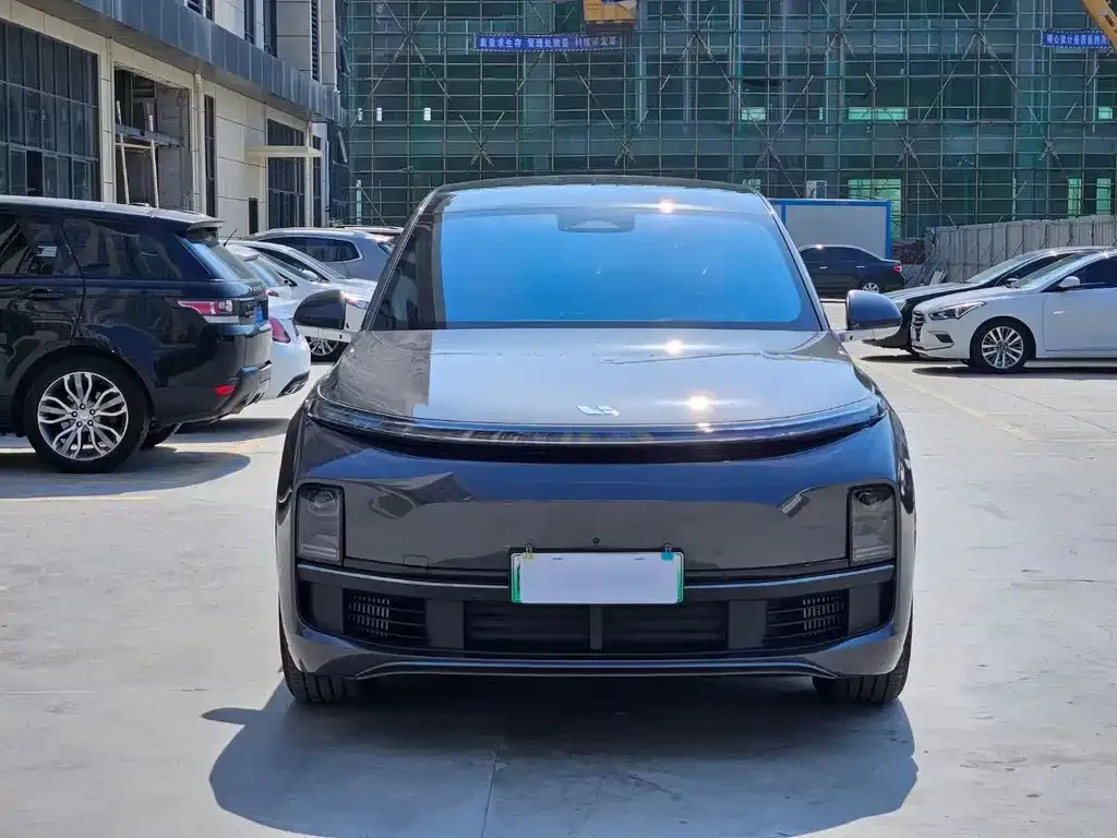 Li Auto L8 2023 из CN, фото 2