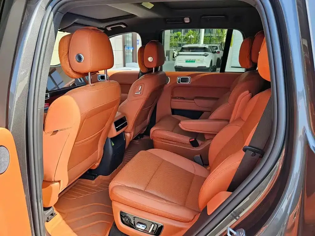 Li Auto L8 2023 из CN, фото 6