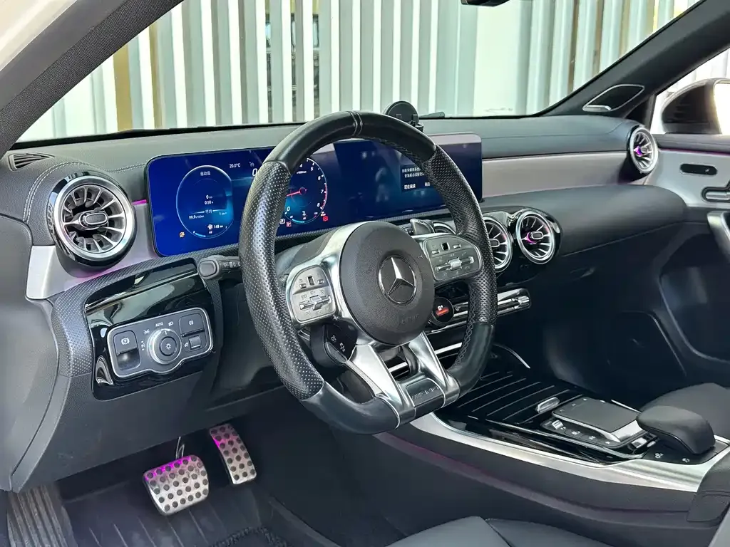 Mercedes-Benz A-Class AMG (Import) 2023 из CN, фото 10