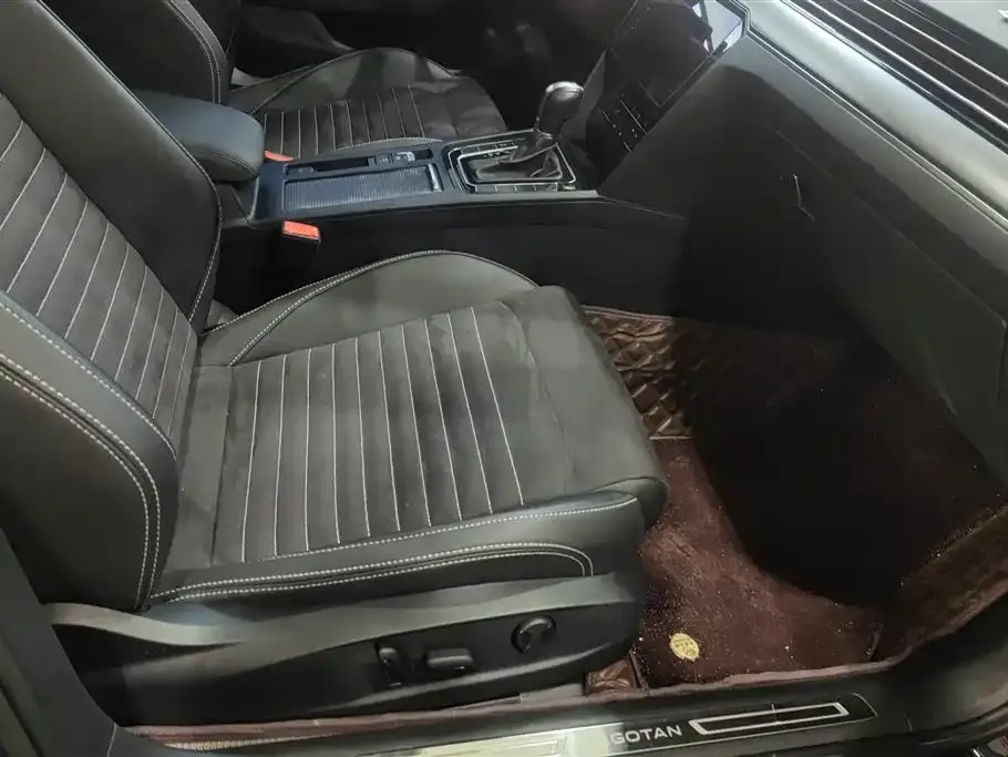 Volkswagen Magotan 2021 из CN, фото 6