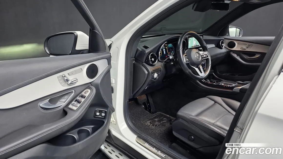 Mercedes-Benz GLC-Class — фото 10