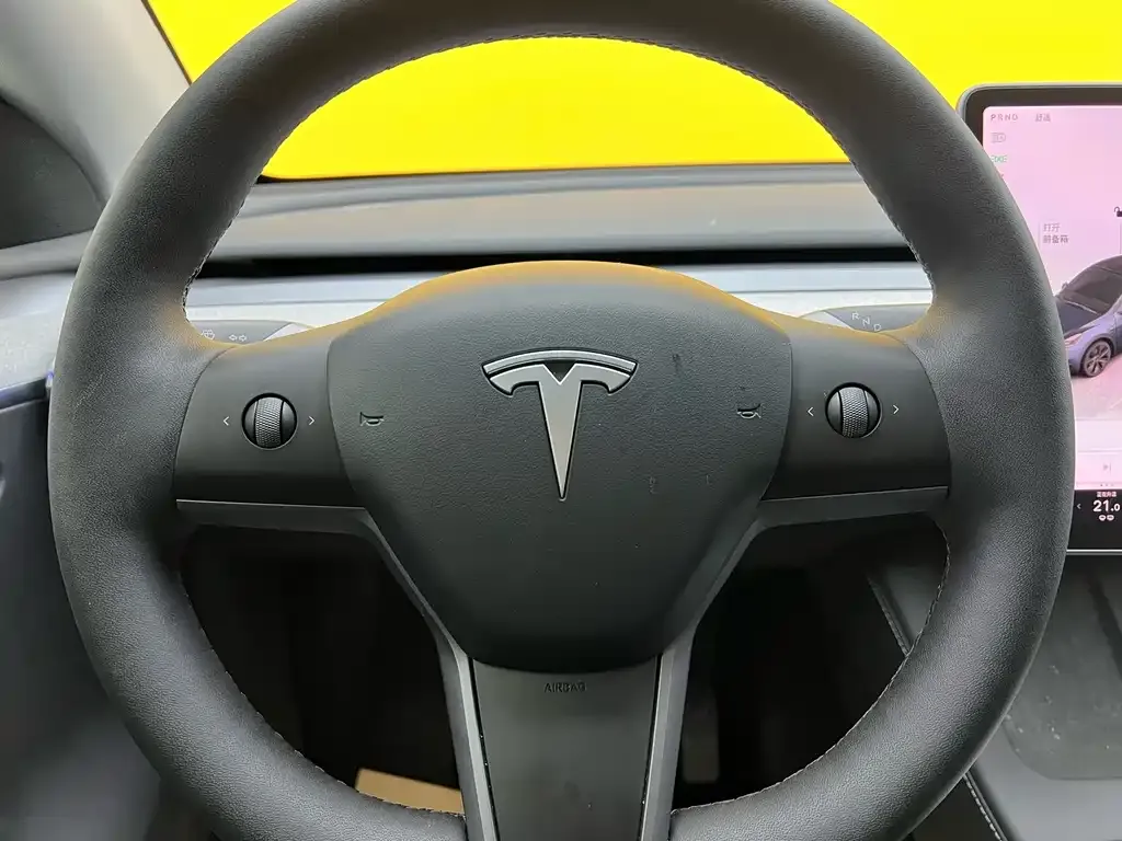 Tesla Model Y 2025 из CN, фото 7