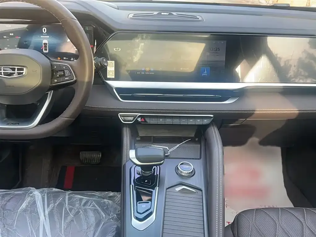 Geely Xingyue L 2025 из CN, фото 2