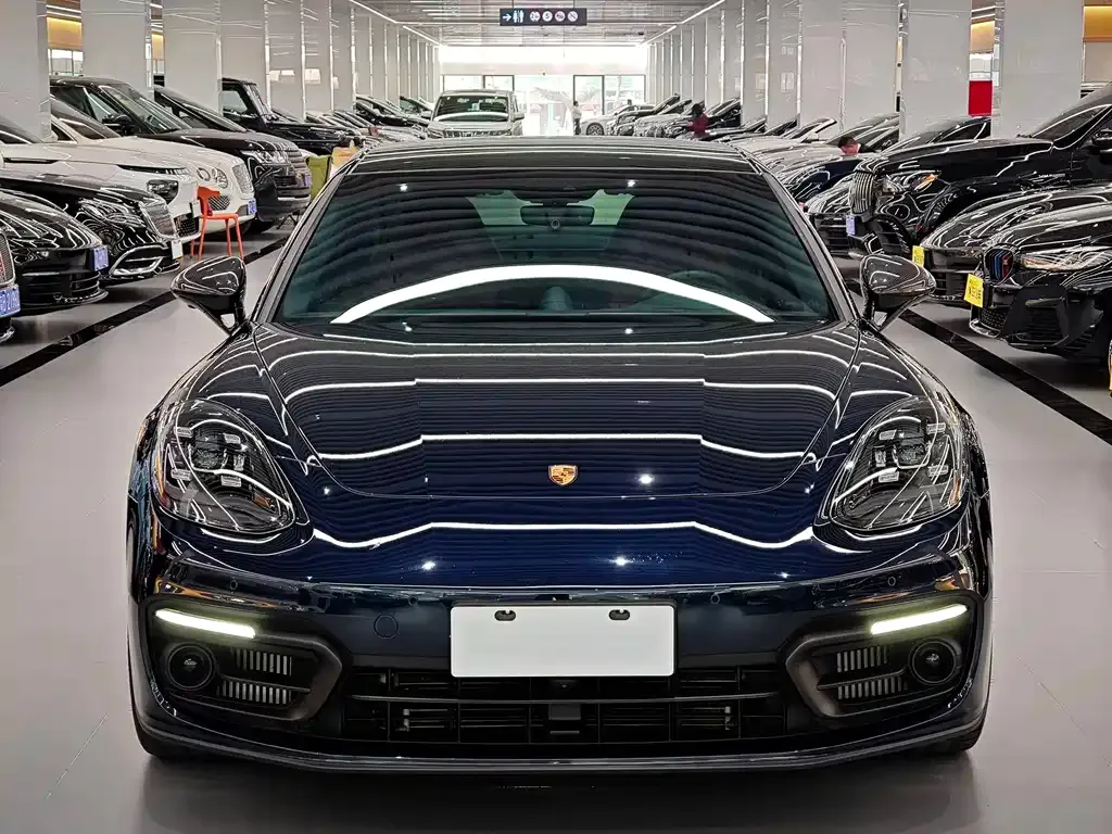 Porsche Panamera 2021 из CN, фото 2