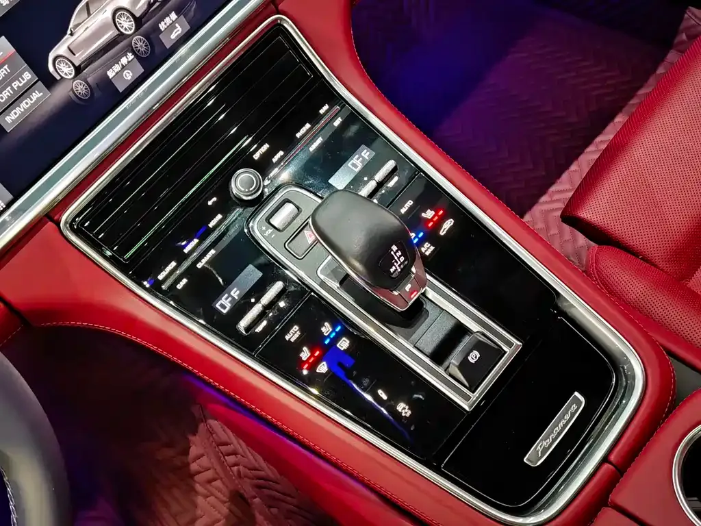 Porsche Panamera 2021 из CN, фото 4