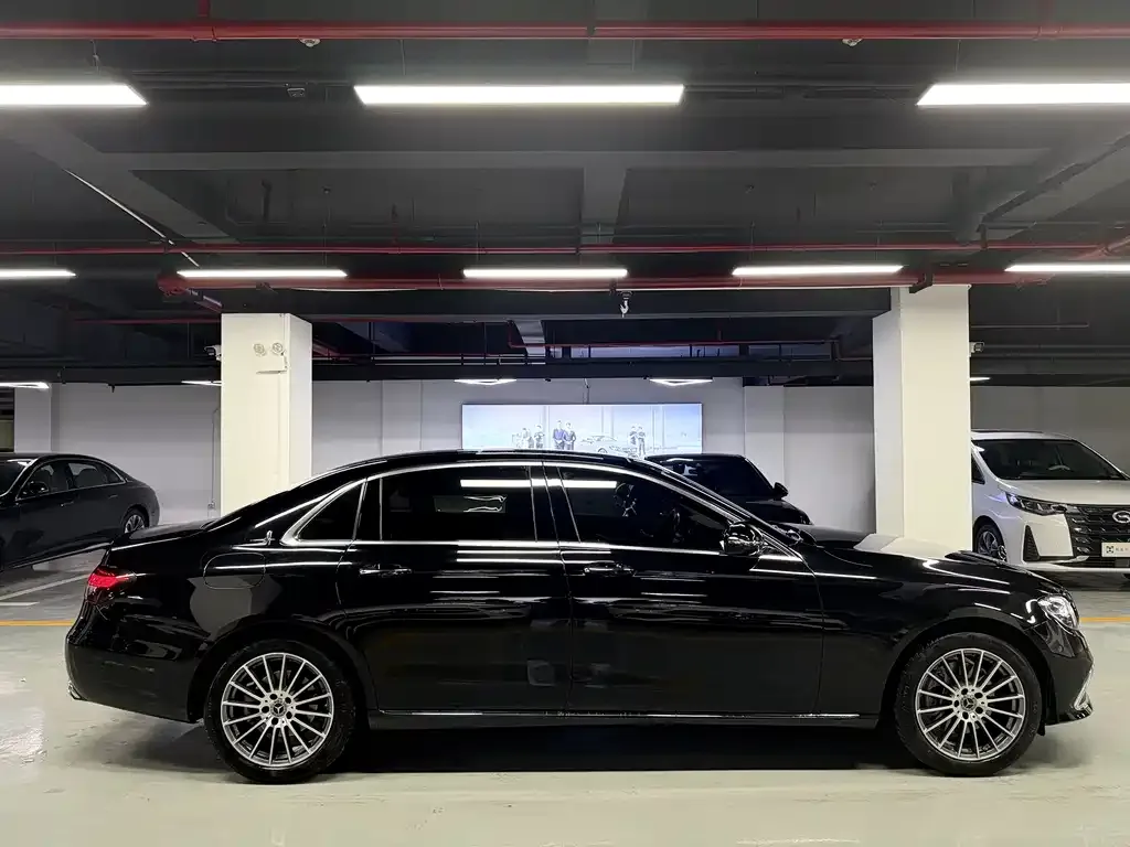 Mercedes-Benz E-Class 2023 из CN, фото 2