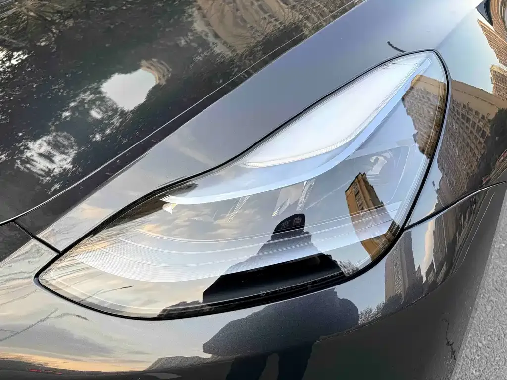 Tesla Model Y 2024 из CN, фото 5