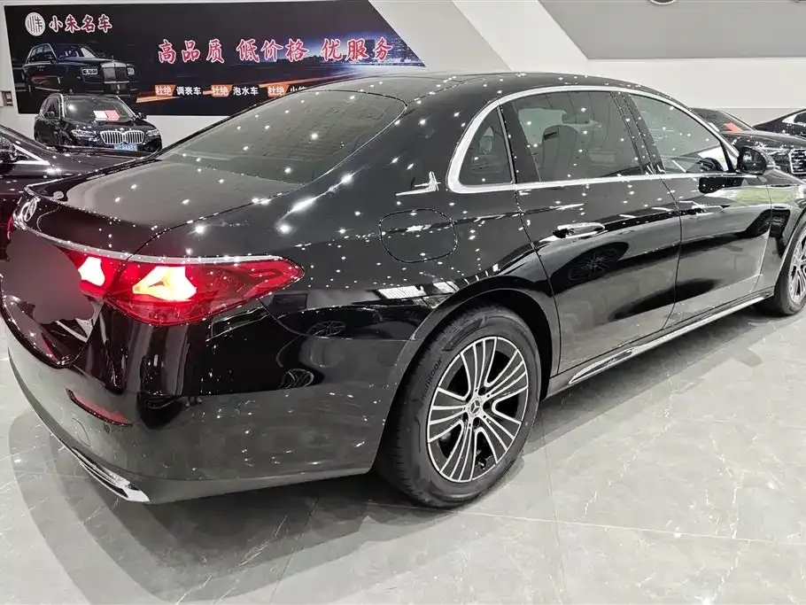 Mercedes-Benz E-Class 2024 из CN, фото 4