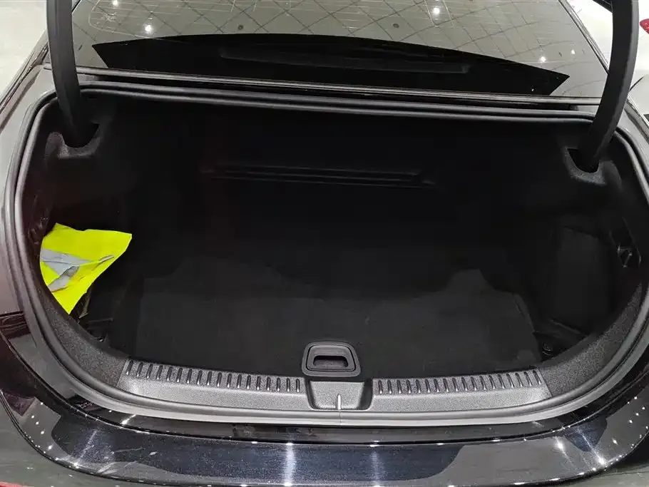 Mercedes-Benz E-Class 2024 из CN, фото 7