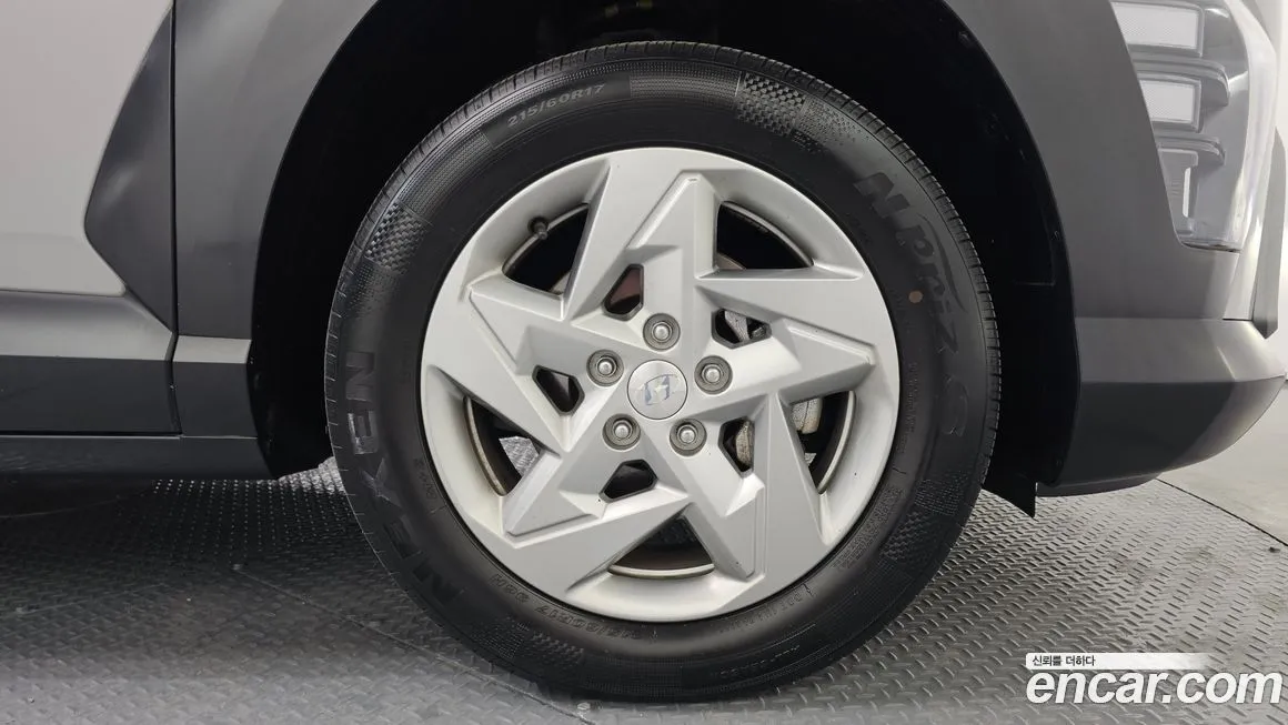 Hyundai Kona 2023 из KR, фото 8