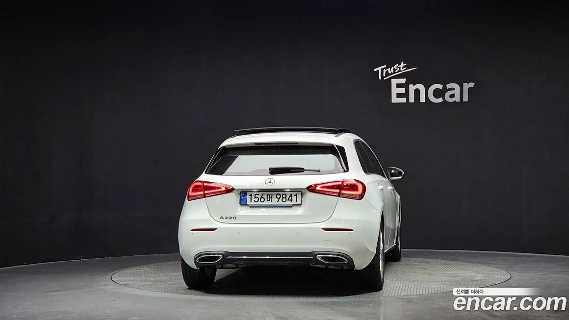 Mercedes-Benz A-Class — фото 10