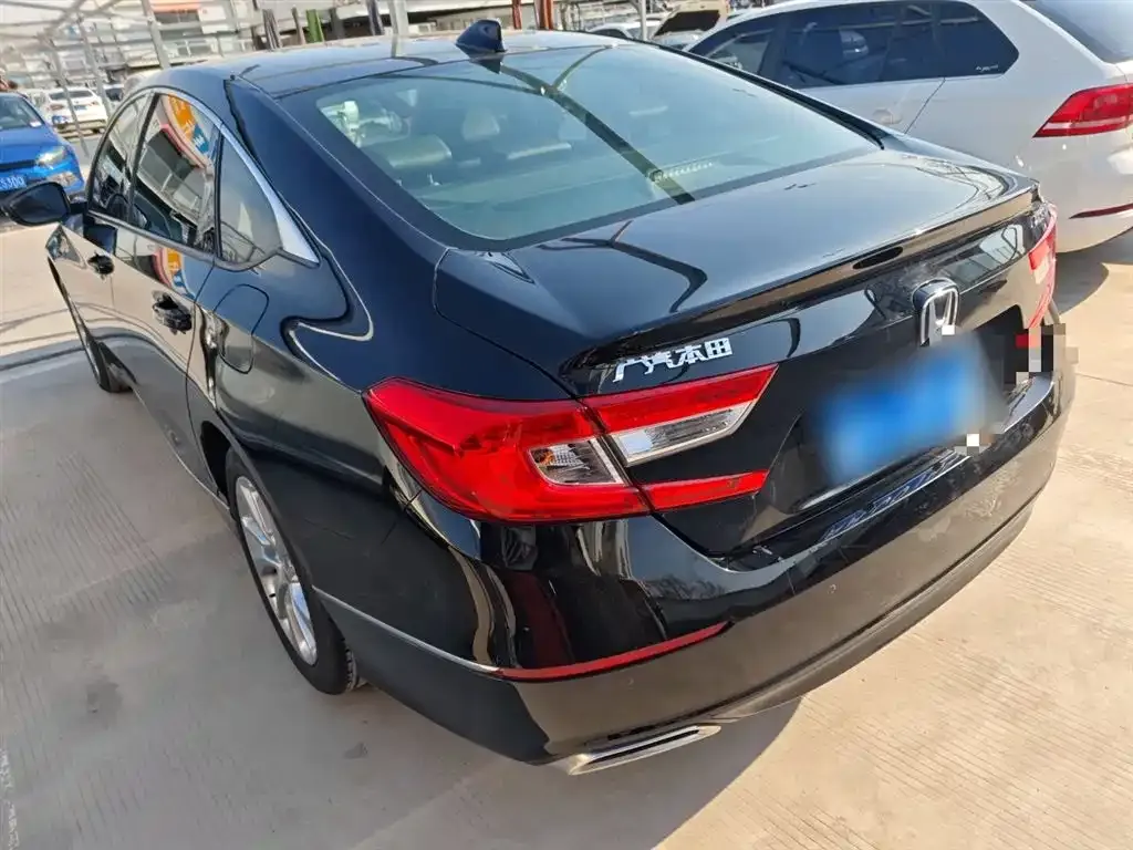 Honda Accord 2021 из CN, фото 4