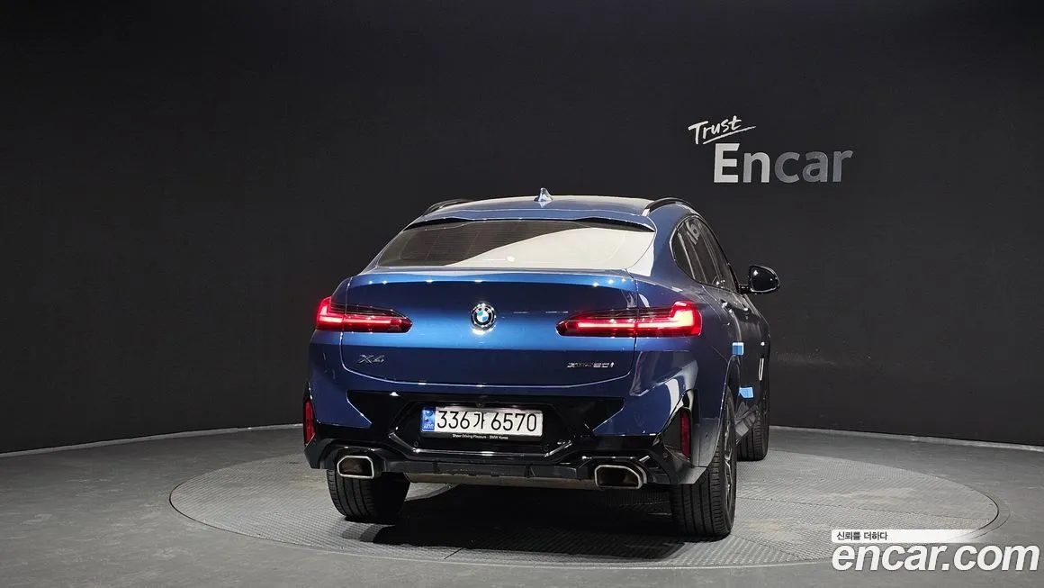 BMW X4 2023 из KR, фото 4