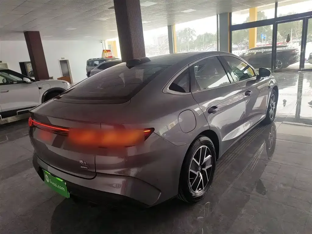 BYD Qin L 2025 из CN, фото 6