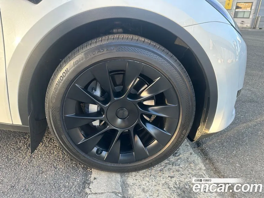 Tesla Model Y 2024 из KR, фото 8