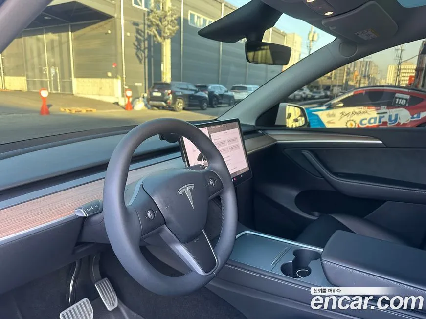 Tesla Model Y 2024 из KR, фото 10