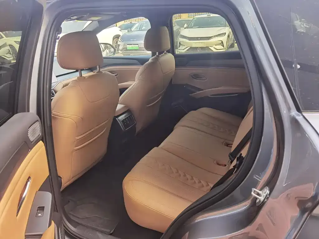 BYD L DM-i 2025 из CN, фото 5