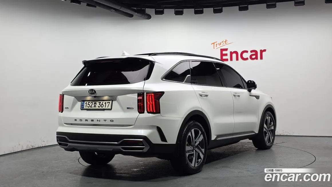 Kia Sorento — фото 3