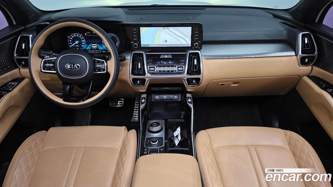 Kia Sorento — фото 7