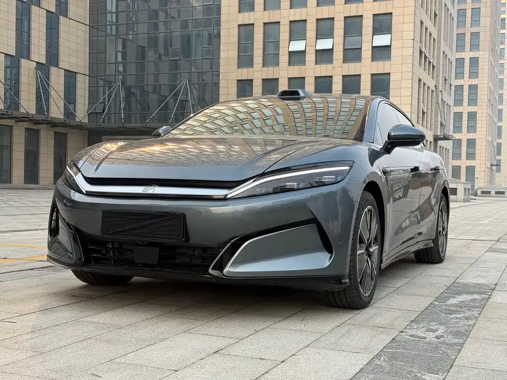 BYD Han 2025 из CN, фото 8