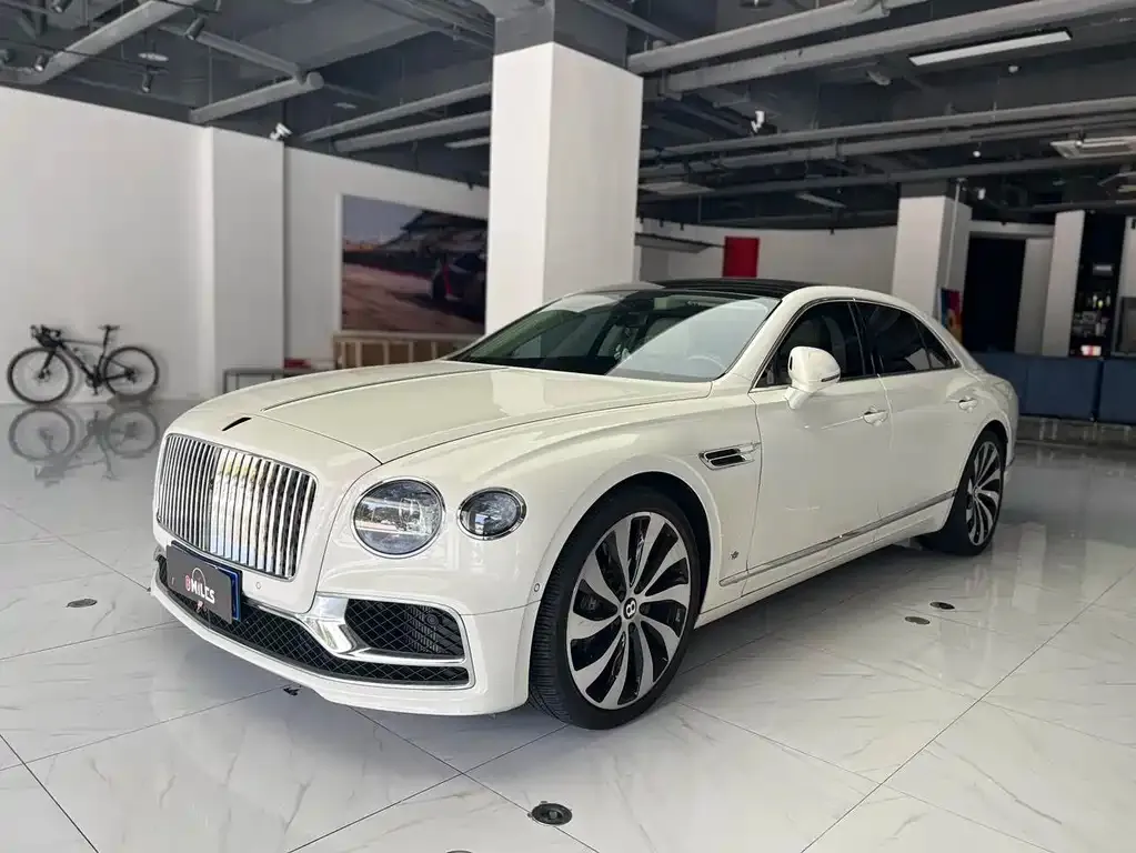 Bentley Flying Spur 2022 из CN, фото 1