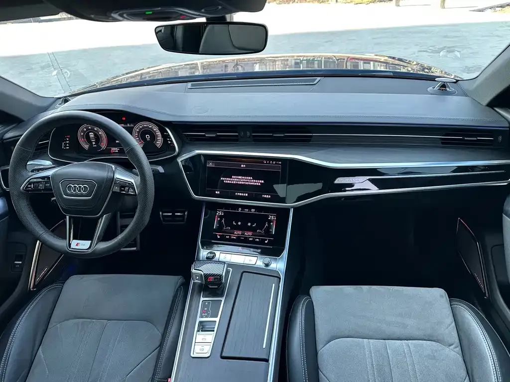 Audi A6L 2024 из CN, фото 6