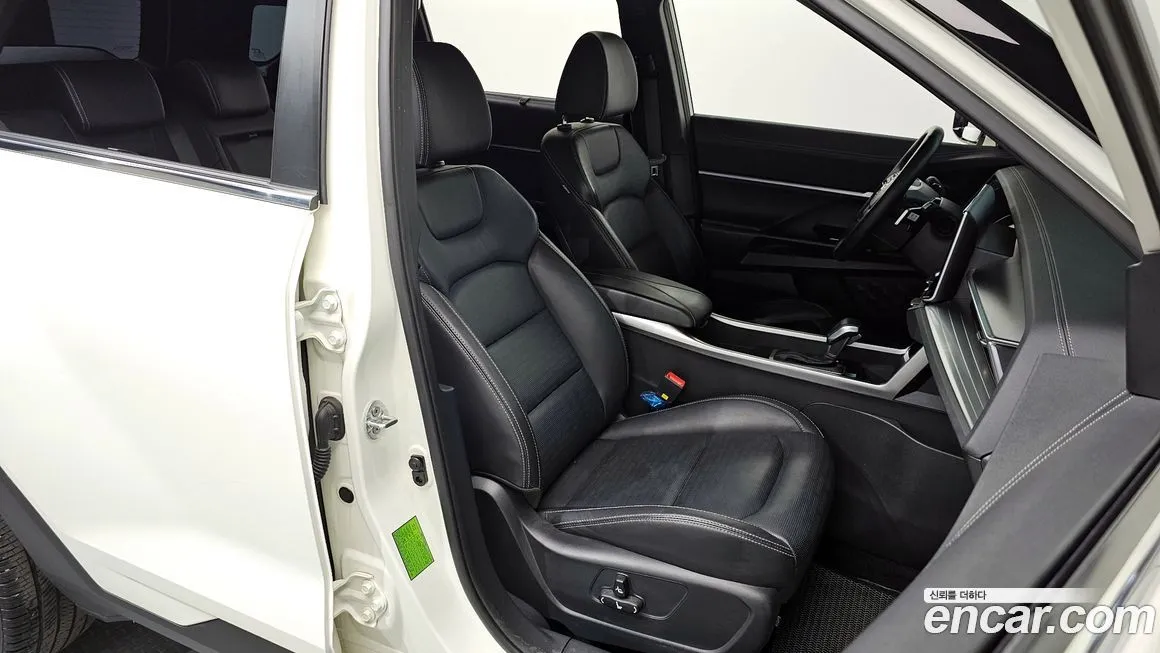 KG Mobility (Ssangyong) Torres 2023 из KR, фото 5