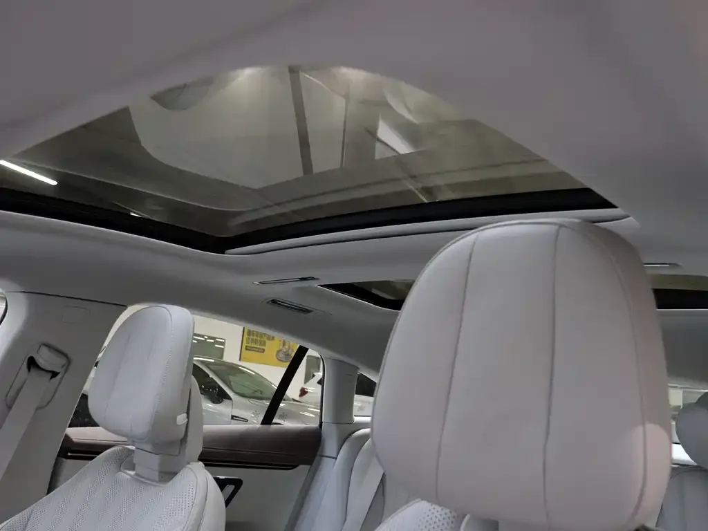 Mercedes-Benz EQS 2023 из CN, фото 6
