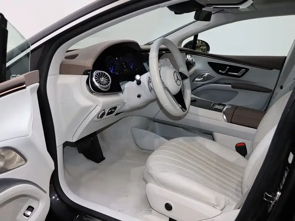 Mercedes-Benz EQS 2023 из CN, фото 4