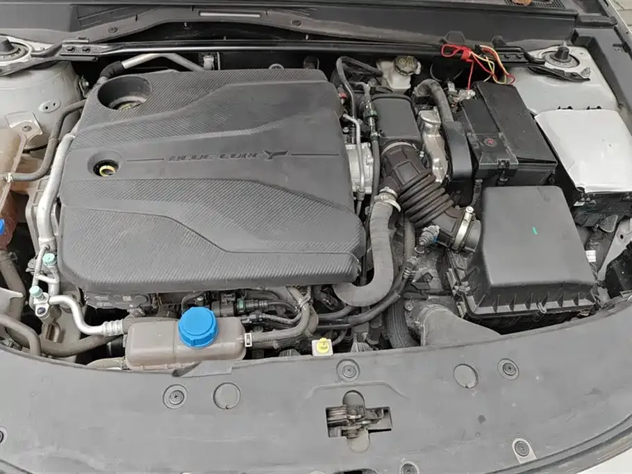 Changan UNI-V 2023 из CN, фото 6