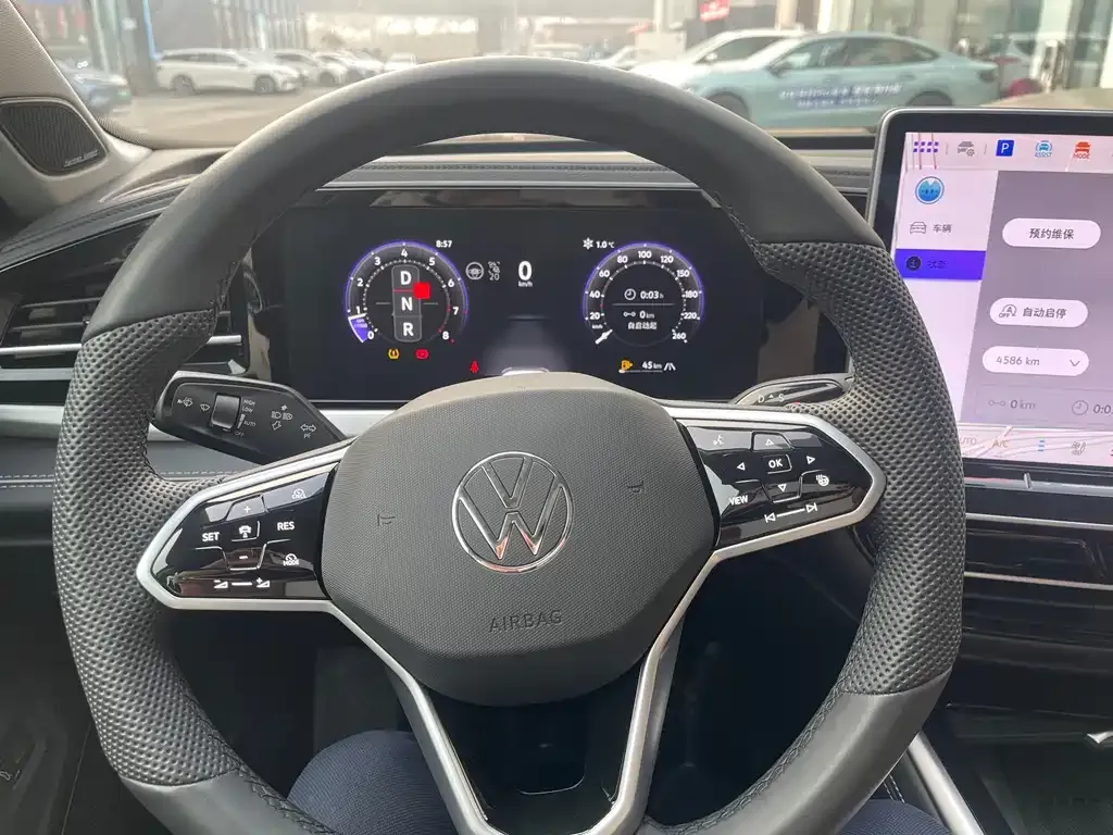Volkswagen Passat 2024 из CN, фото 4