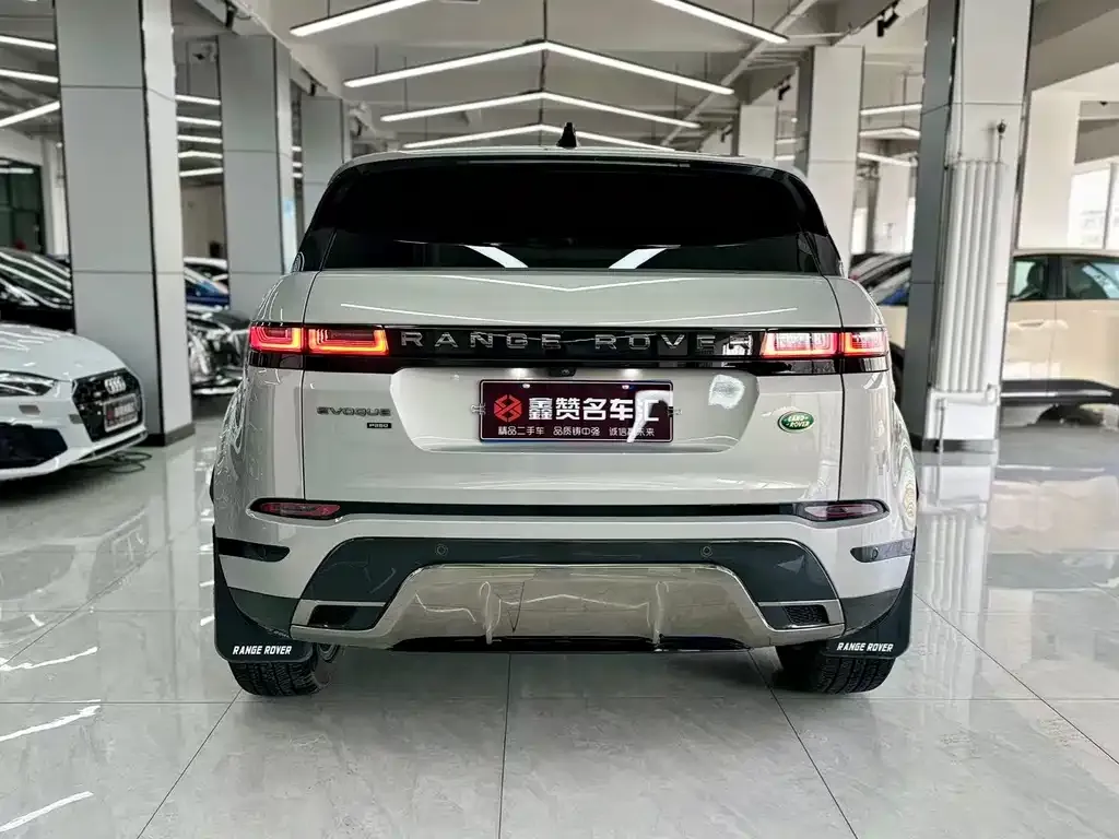 Land Rover Evoque — фото 2