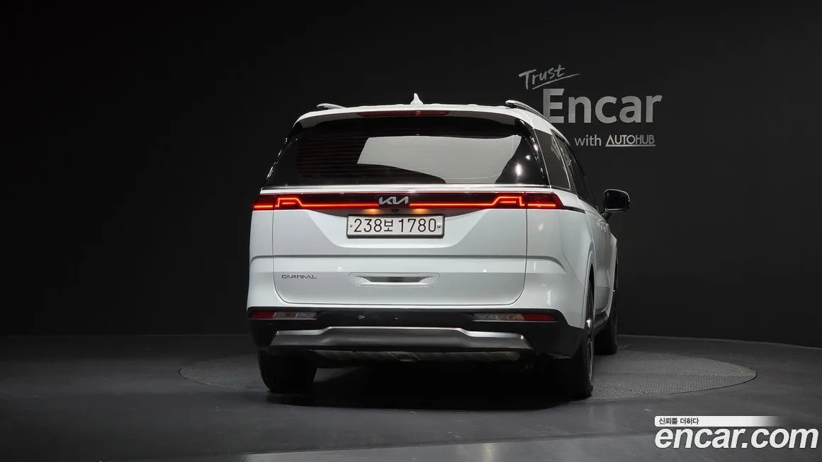 Kia Carnival 2023 из KR, фото 3