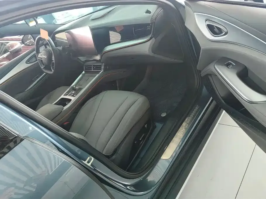 BYD Seal 07 DM-i 2025 из CN, фото 3