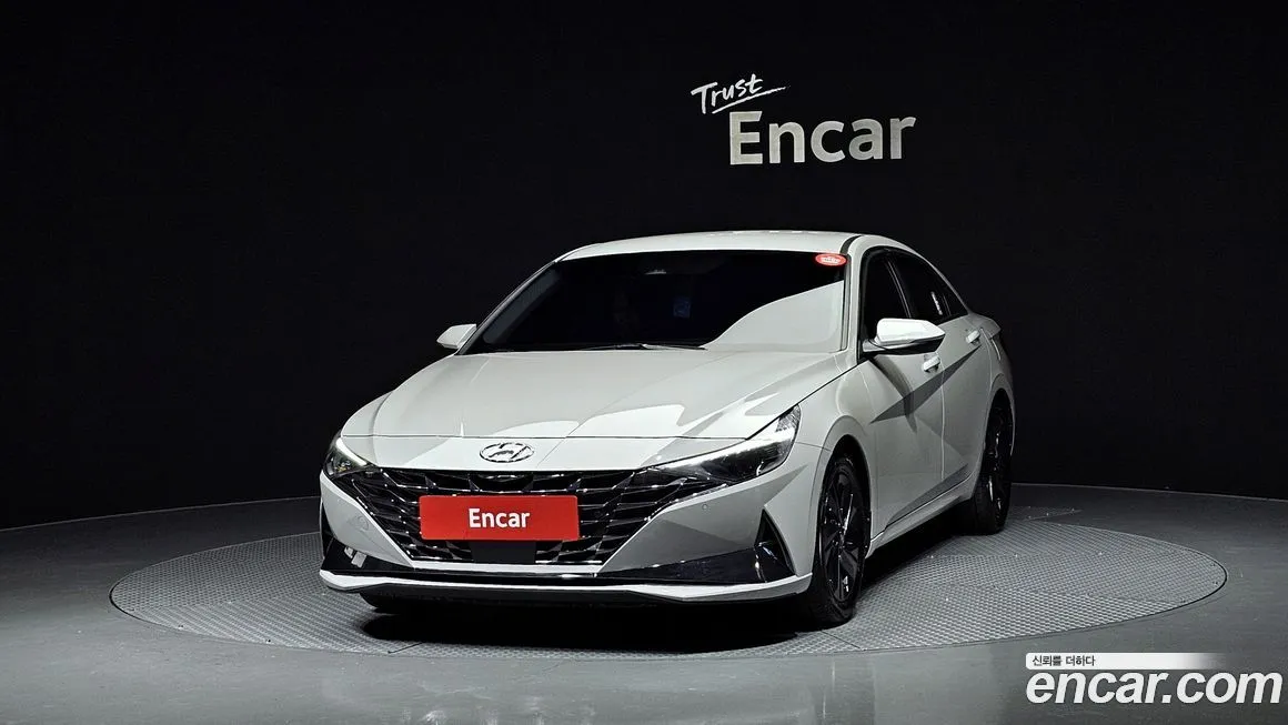 Hyundai AVANTE — фото 3