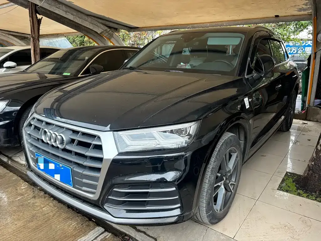 Audi Q5L 2021 из CN, фото 1