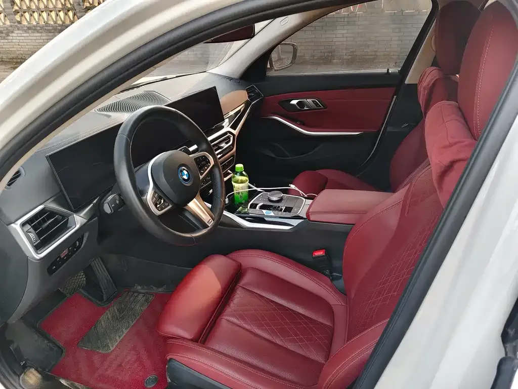 BMW i3 2024 из CN, фото 5