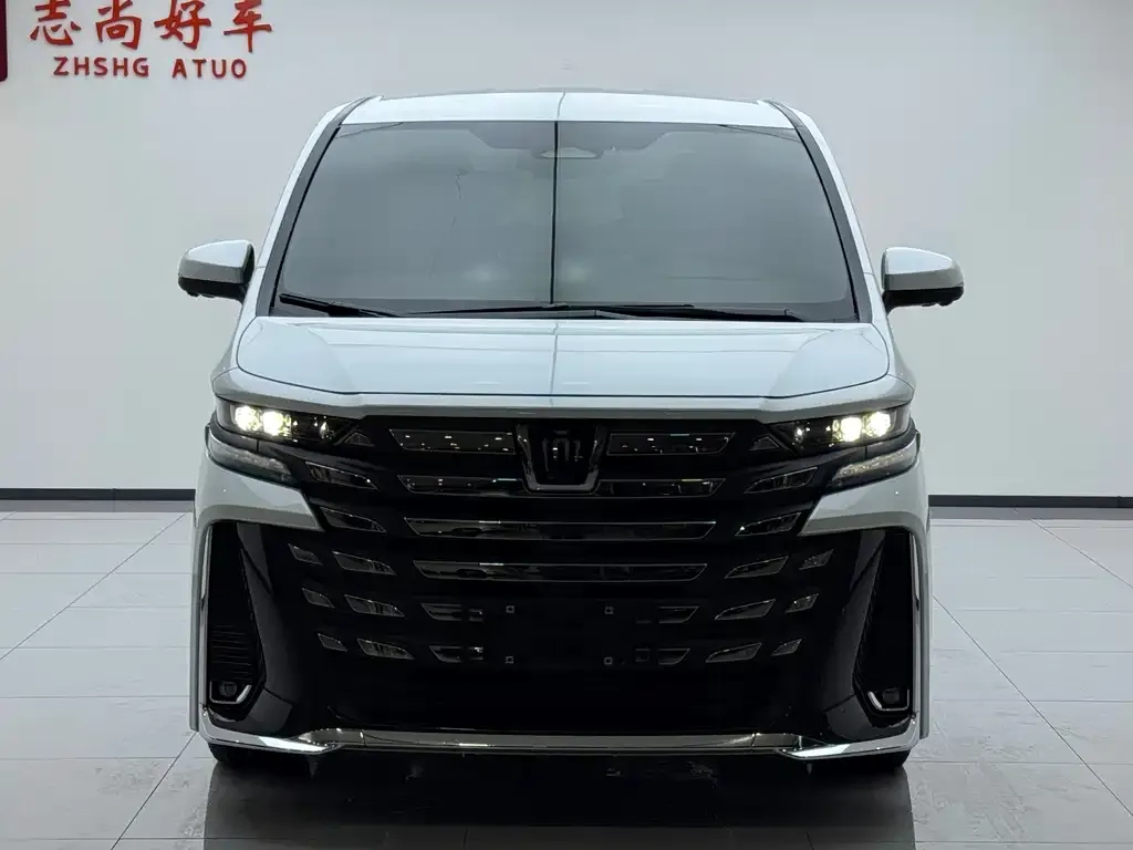 Toyota Vellfire 2024 из CN, фото 5