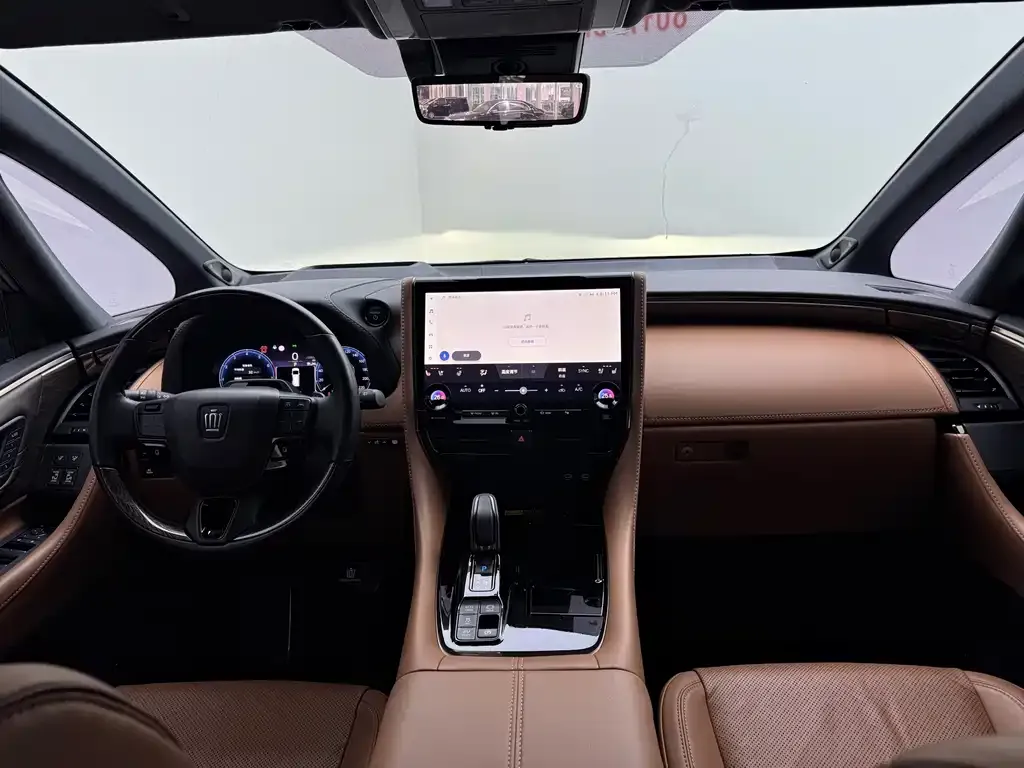 Toyota Vellfire 2024 из CN, фото 8