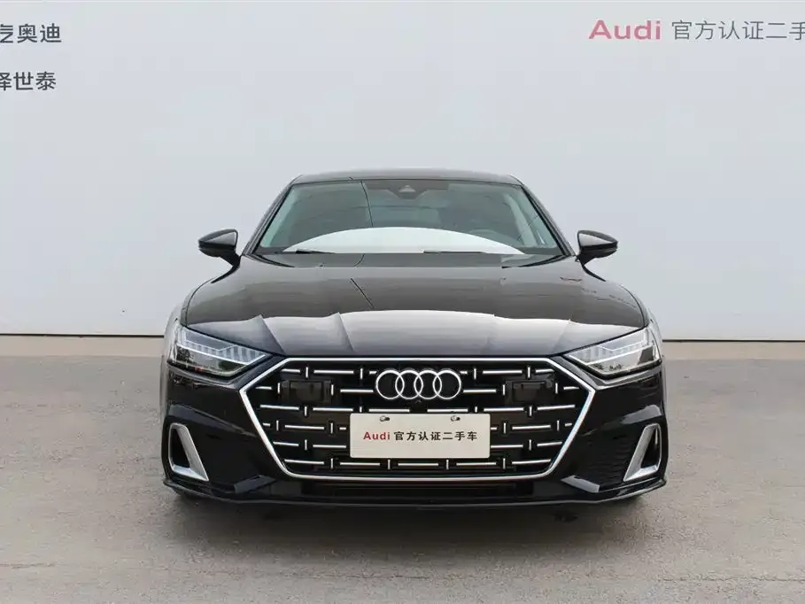 Audi A7L 2024 из CN, фото 4