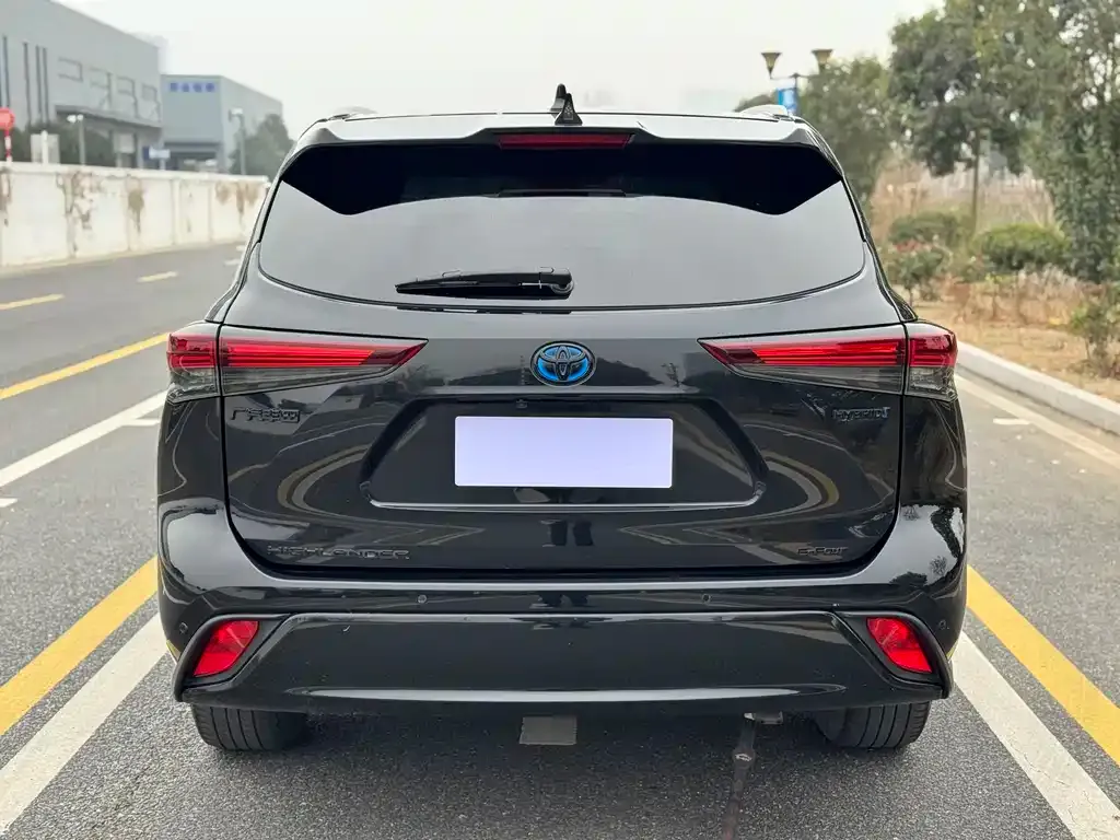 Toyota Highlander 2023 из CN, фото 4